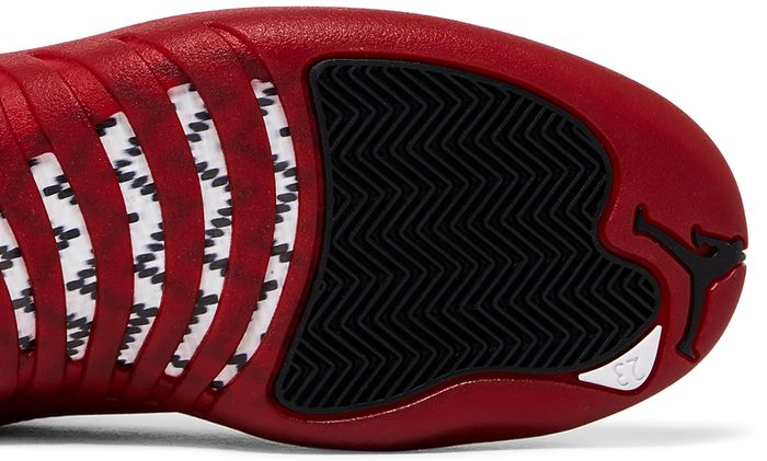 Air Jordan 12 Retro "Cherry" (2009)